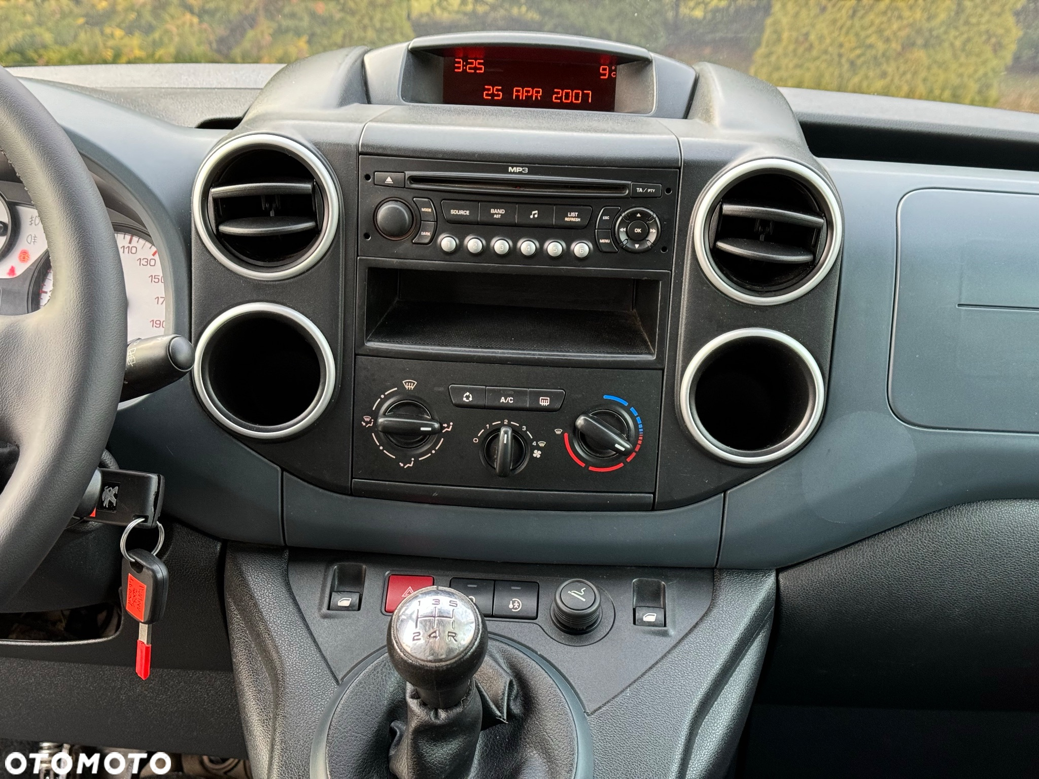 Peugeot Partner - 18