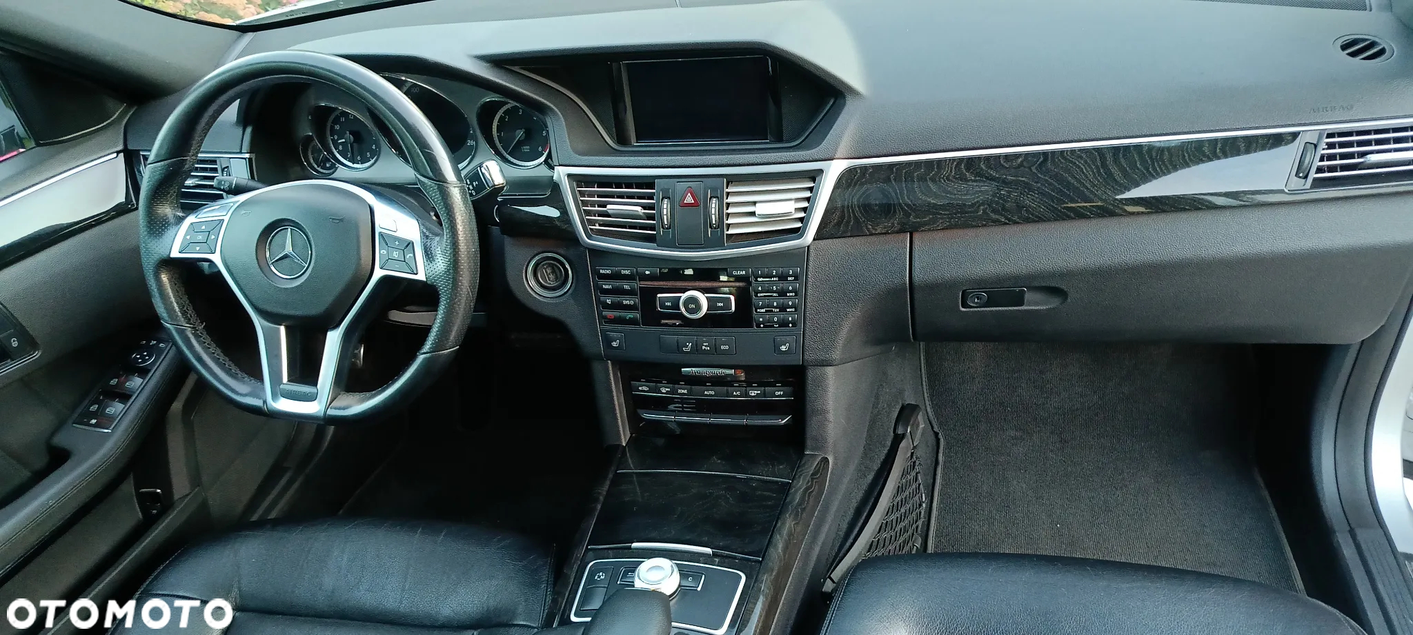 Mercedes-Benz Klasa E 350 T CDI DPF BlueEFFICIENCY 7G-TRONIC Avantgarde - 19