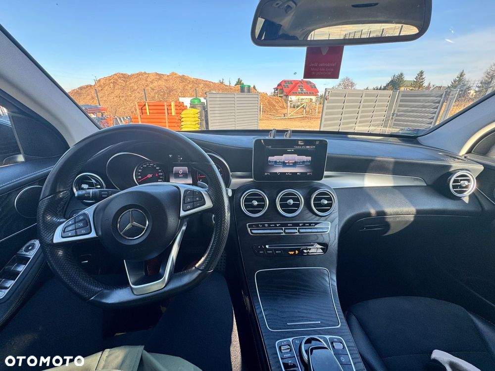Mercedes-Benz GLC - 10