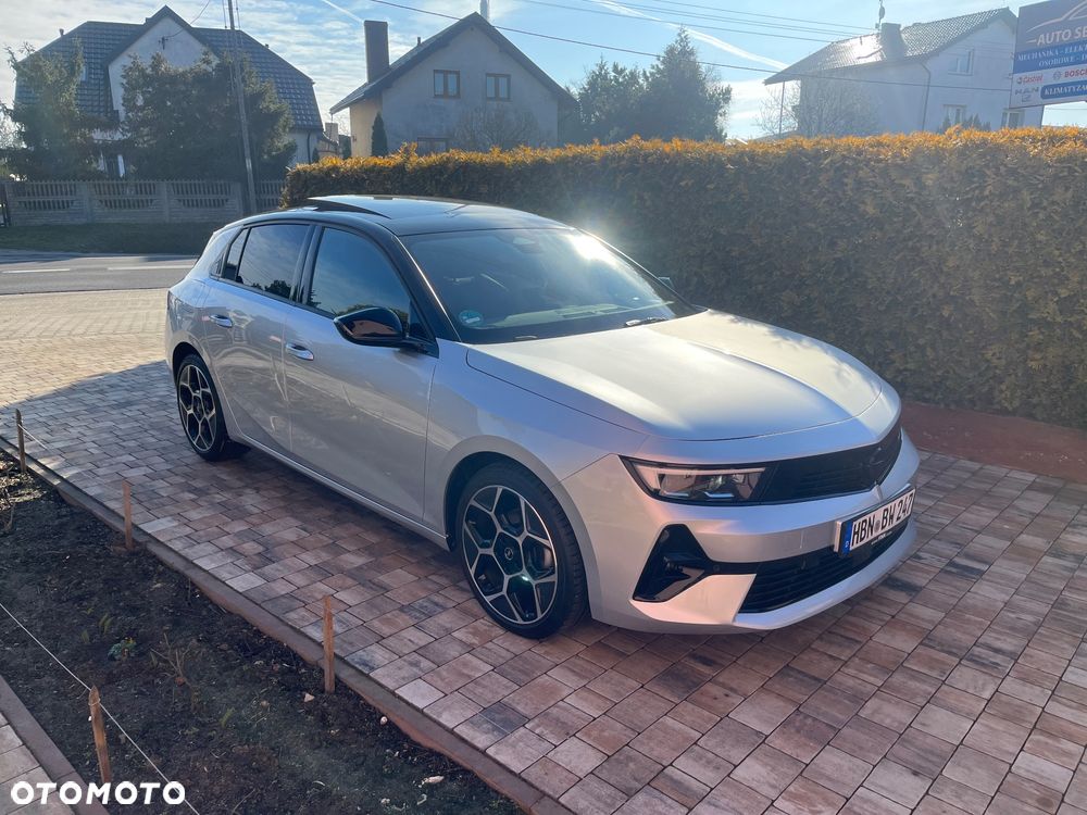 Opel Astra 1.2 Turbo Automatik Business Elegance - 3