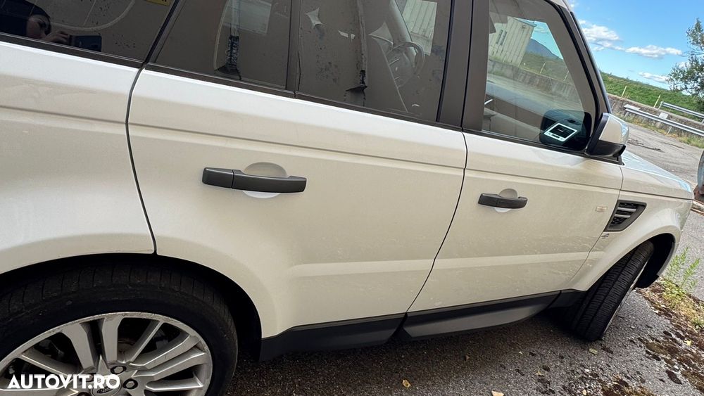 Land Rover Range Rover Sport 3.0 TDV6 HSE - 5