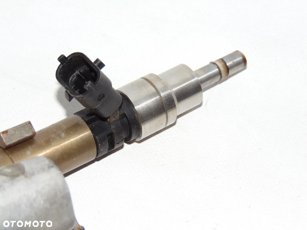 Wtrysk wtryskiwacz paliwa 0261500013 Alfa Romeo GT GTV 147 156 2.0 JTS - 4