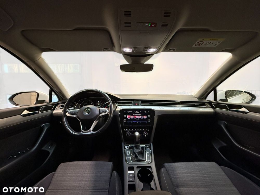 Volkswagen Passat 2.0 TDI EVO Business DSG - 25