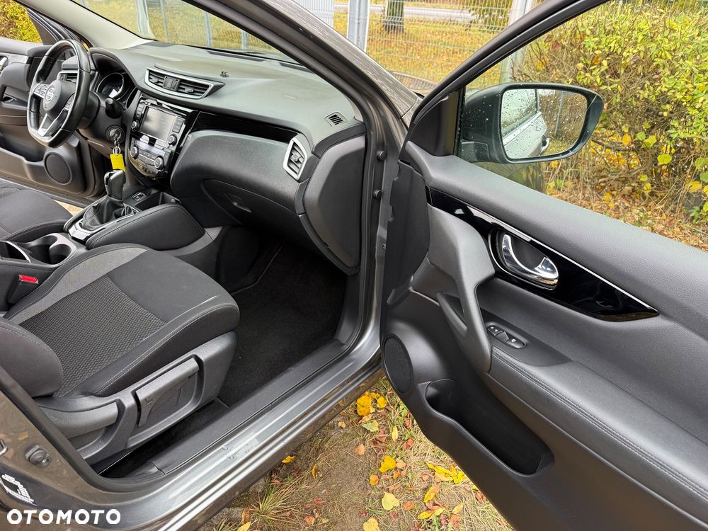 Nissan Qashqai - 10