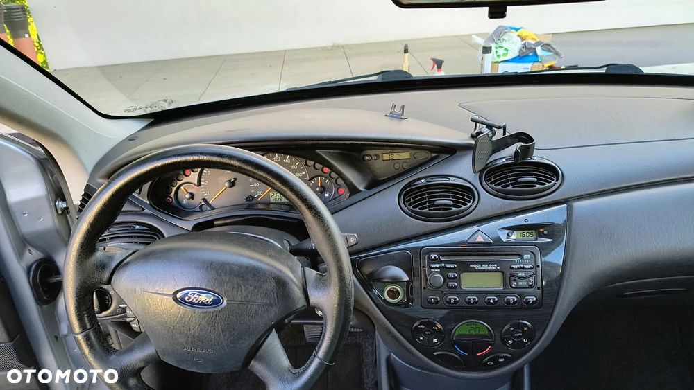 Ford Focus - 19