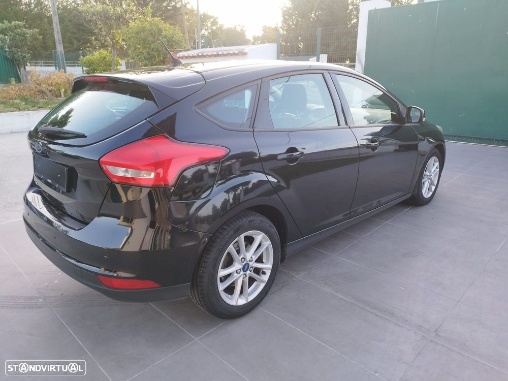 Ford Focus 1.5 TDCi Trend+ - 12
