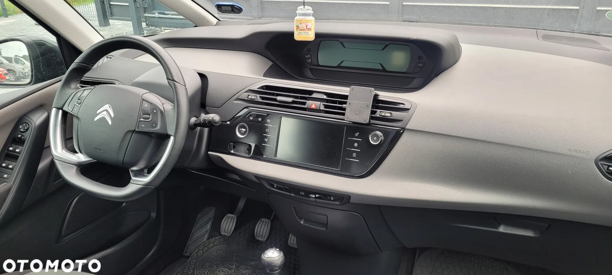 Citroën C4 Picasso 1.6 VTi Attraction - 9