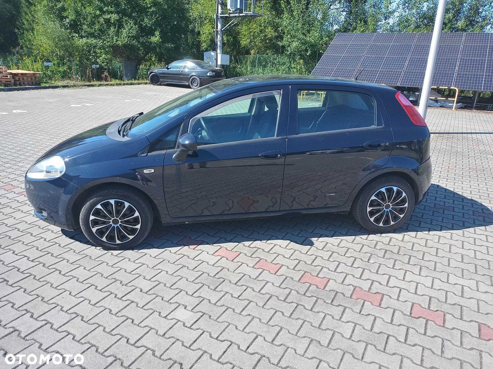 Fiat Grande Punto - 1