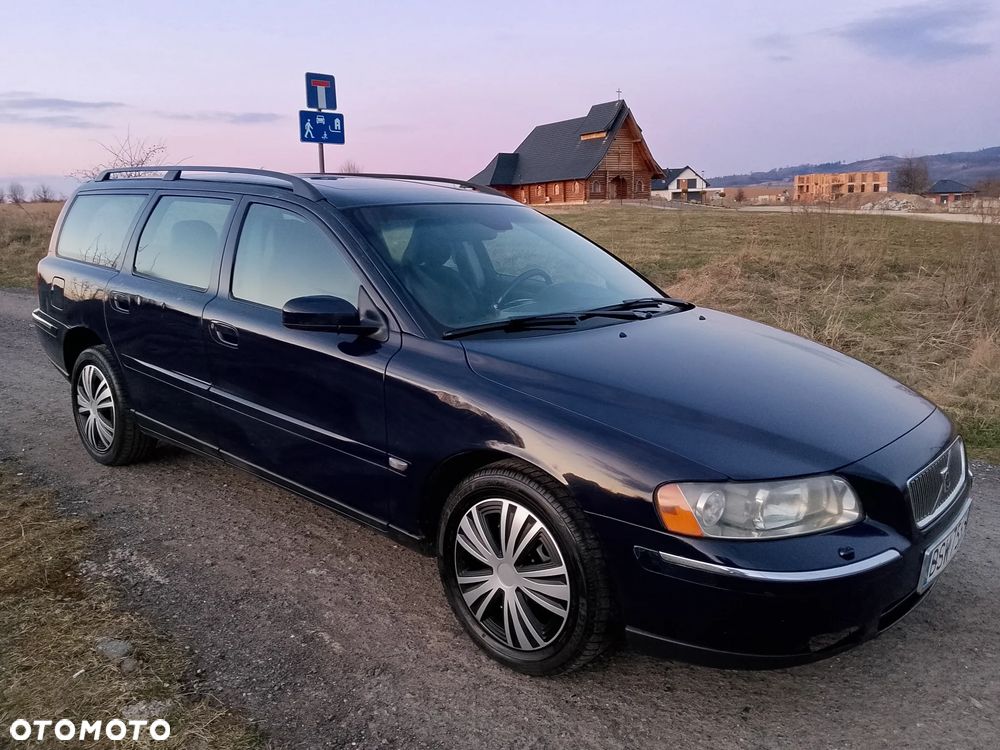 Volvo V70 D5 AWD Premium - 1