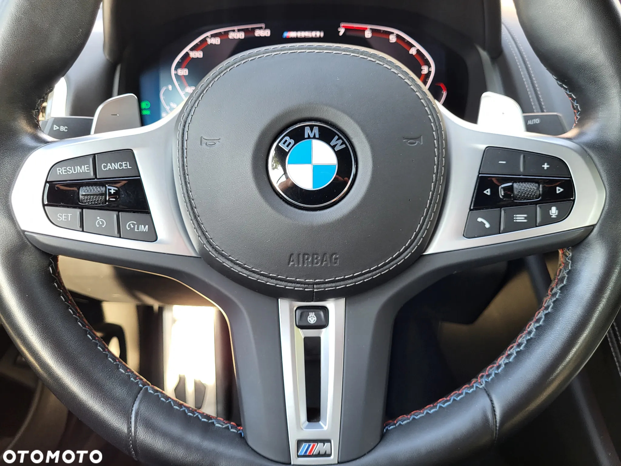 BMW Seria 8 M850i xDrive Cabrio - 20