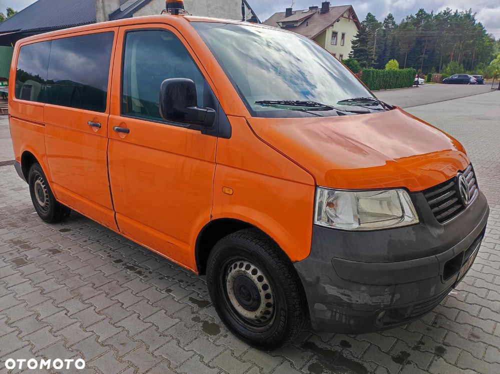 Volkswagen Transporter - 2