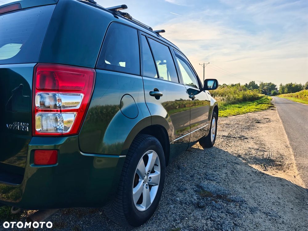Suzuki Grand Vitara - 18