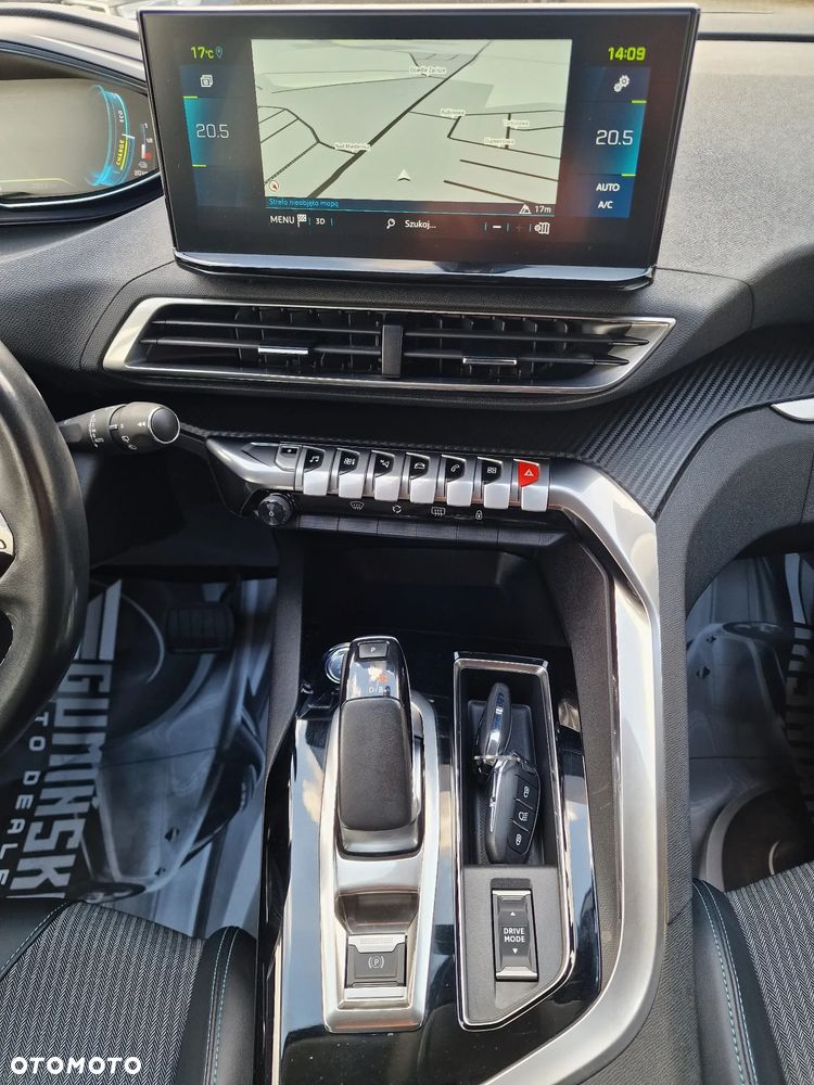 Peugeot 3008 225 e-EAT8 Allure Pack - 27