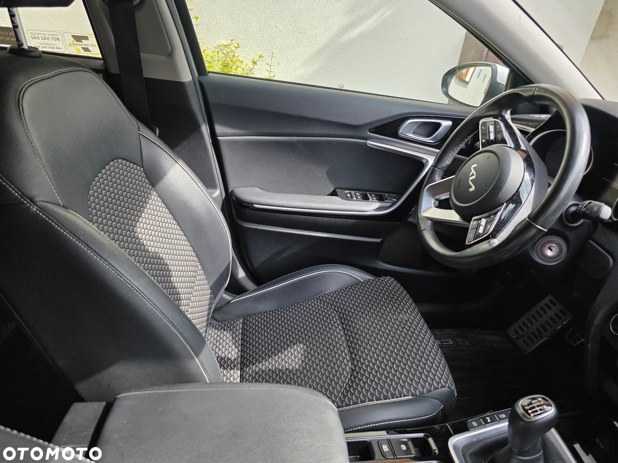 Kia Ceed 1.5 T-GDI Business Line - 4
