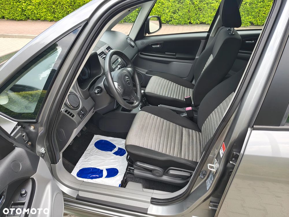 Suzuki SX4 1.6 VVT 4x2 Limited - 11