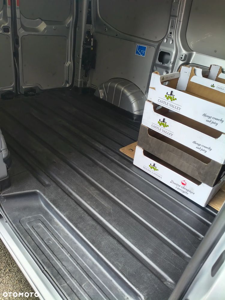 Ford Transit Custom - 10