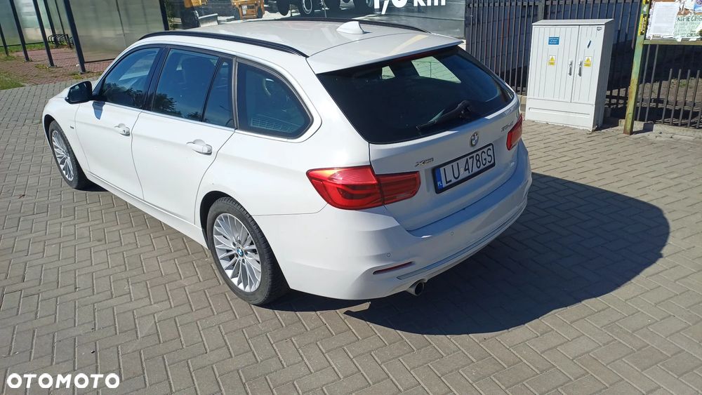 BMW Seria 3 2018 photo 2