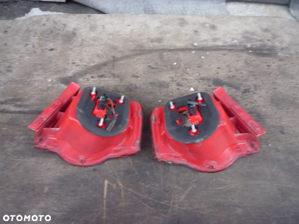 VW PASSAT B6 SEDAN LAMPA TYLNA LEWA LUB PRAWA - 5