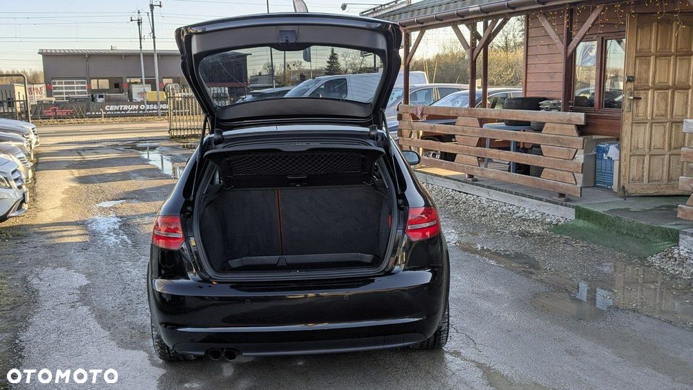 Audi A3 Sportback - 33