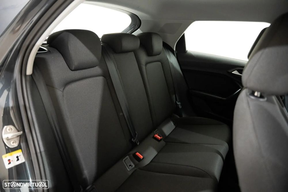 Audi A1 Sportback 25 TFSI Advanced - 24