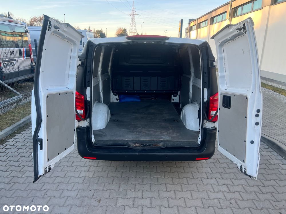 Mercedes-Benz VITO LONG 1.6 CDI 114KM 2019r - 18
