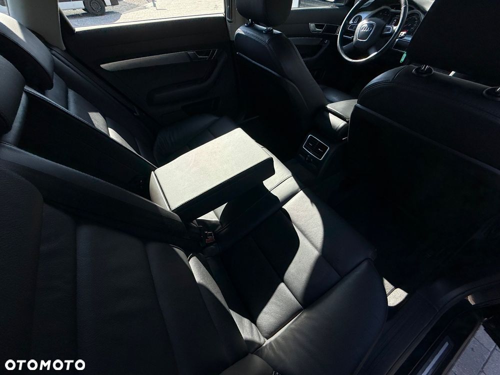 Audi A6 Avant 2.0 TDI DPF multitronic - 32