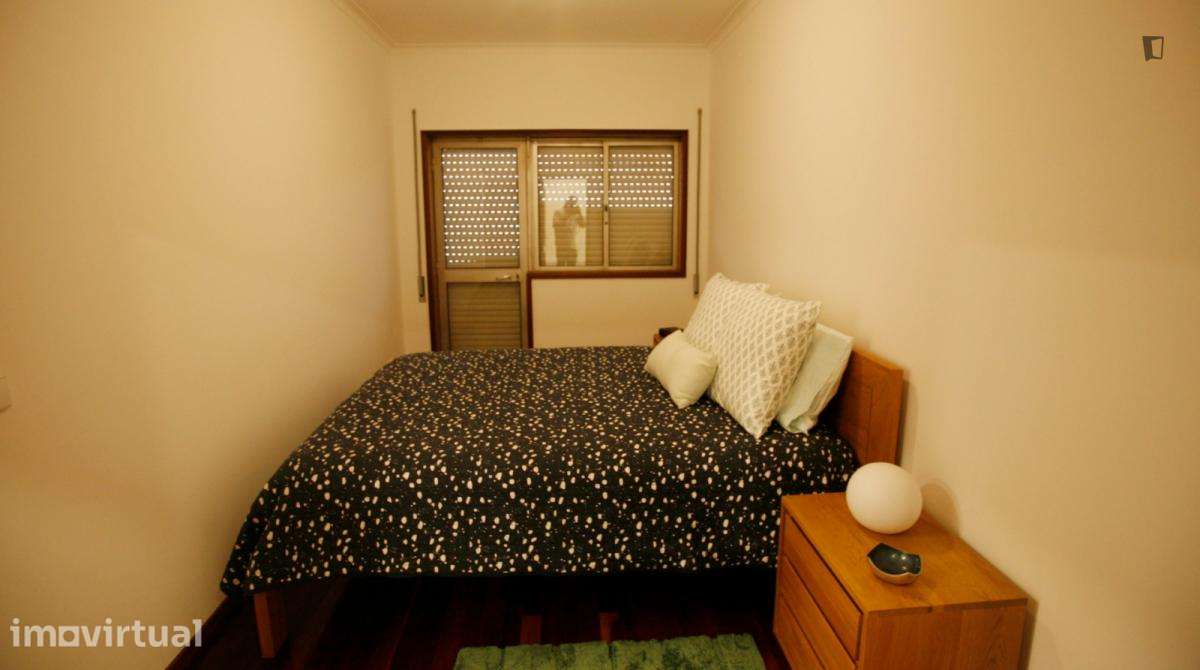 Quarto - localizado em Aldoar Porto - Grande imagem: 2/12