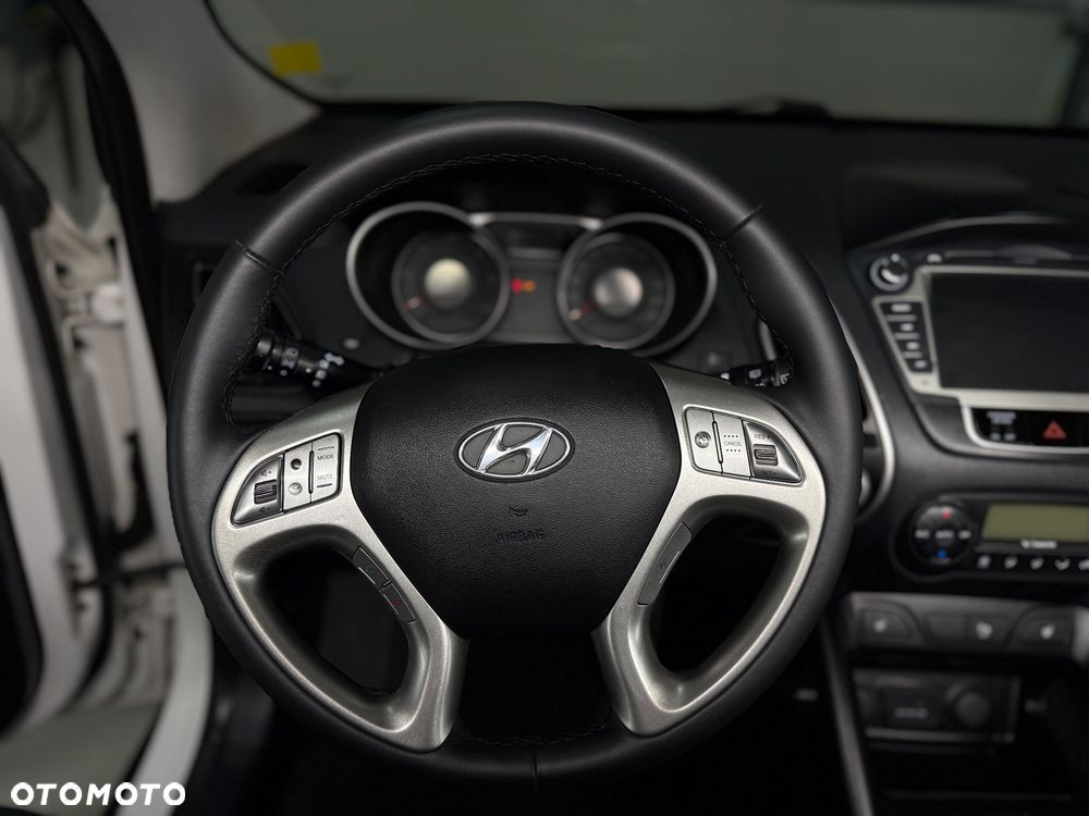 Hyundai ix35 1.7 CRDi Premium 2WD - 19