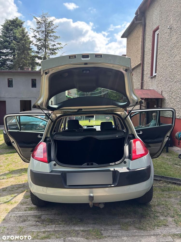 Renault Megane - 8