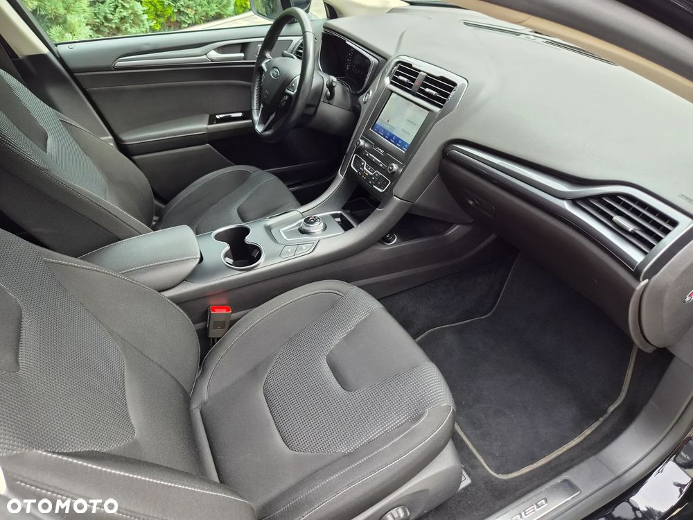 Ford Mondeo 2.0 EcoBlue Titanium - 9