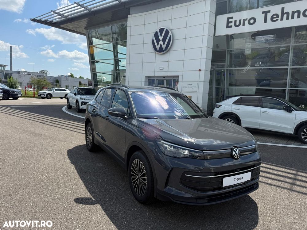 Volkswagen Tiguan - 2