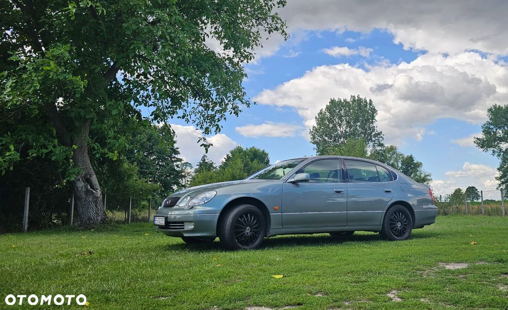 Lexus GS - 2