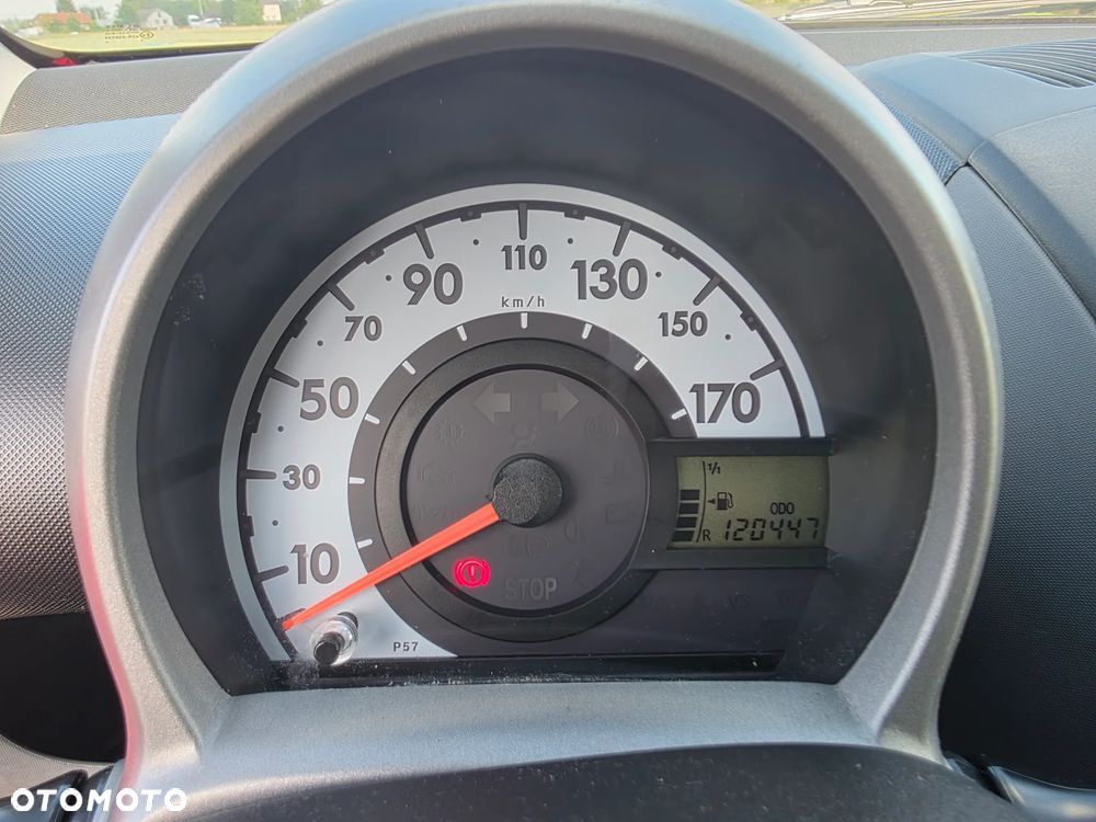 Toyota Aygo - 5