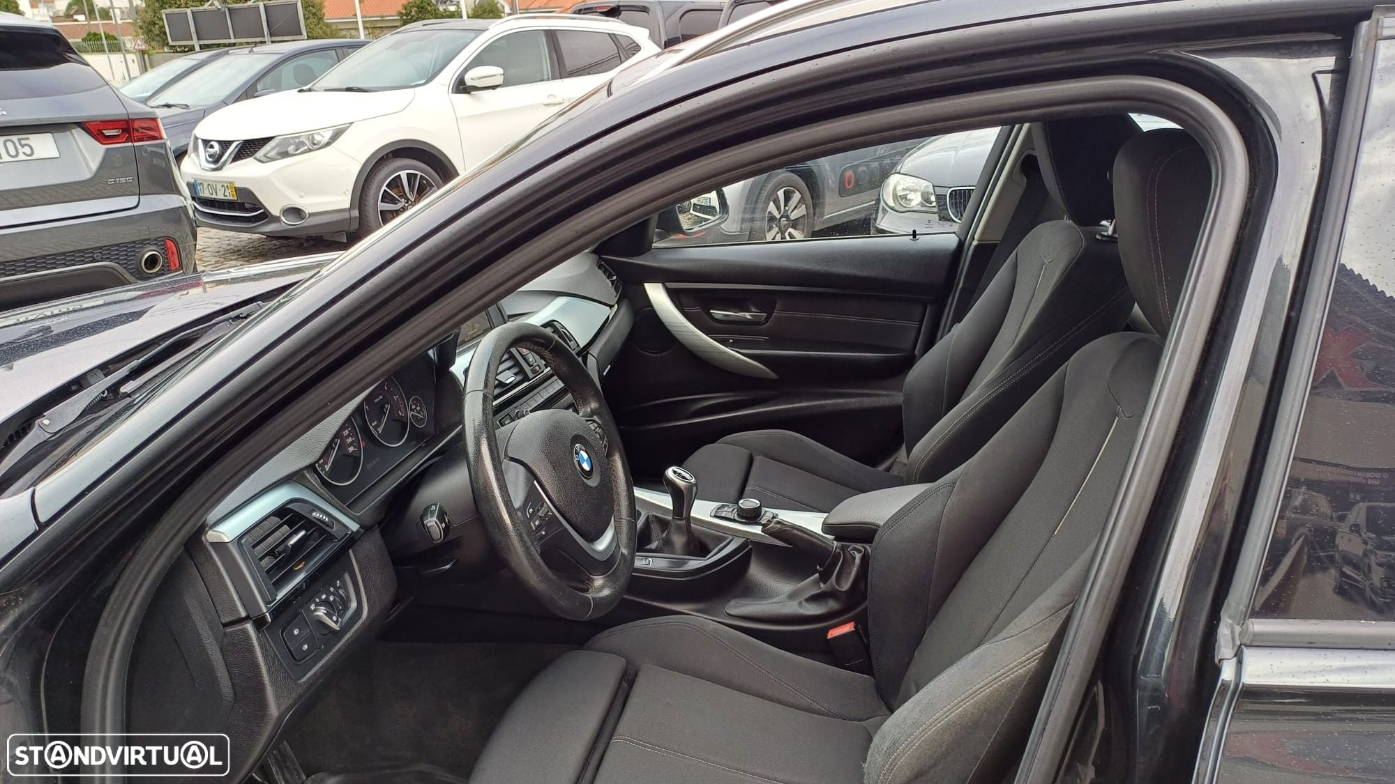BMW 318 d Touring Line Sport - 11