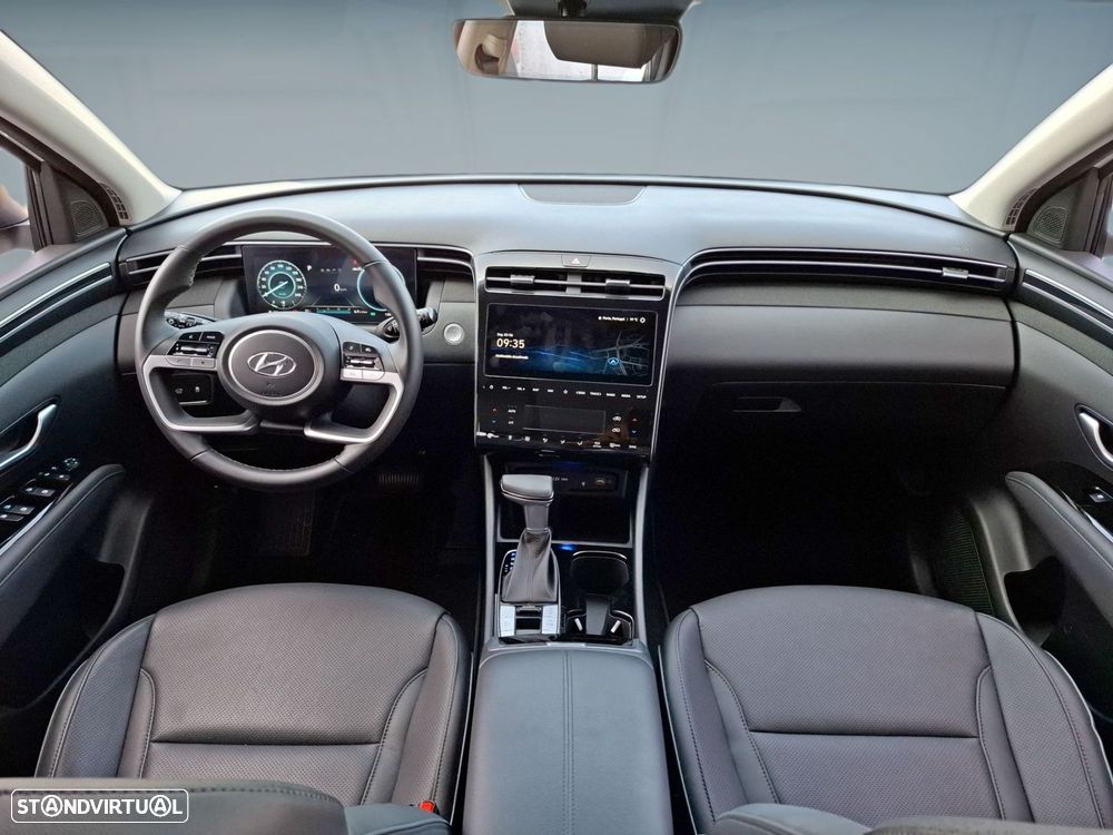 Hyundai Tucson 1.6 CRDi Vanguard DCT - 12