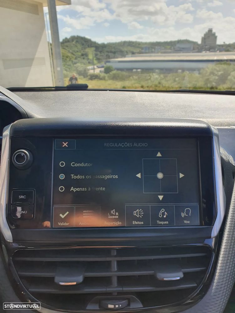 Peugeot 2008 PureTech 130 Stop&Start Allure - 47