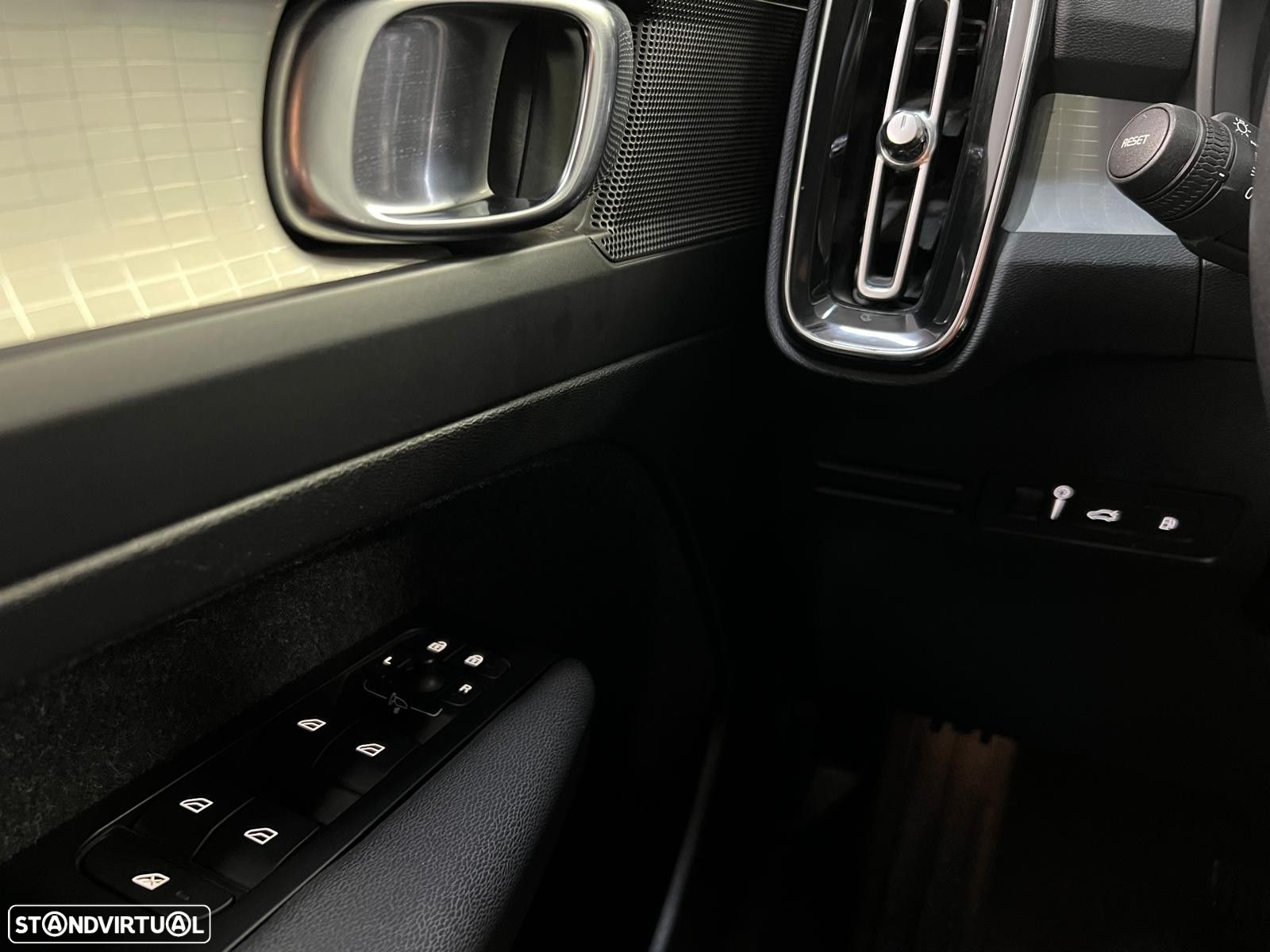 Volvo XC 40 1.5 T4 PHEV Inscription - 17