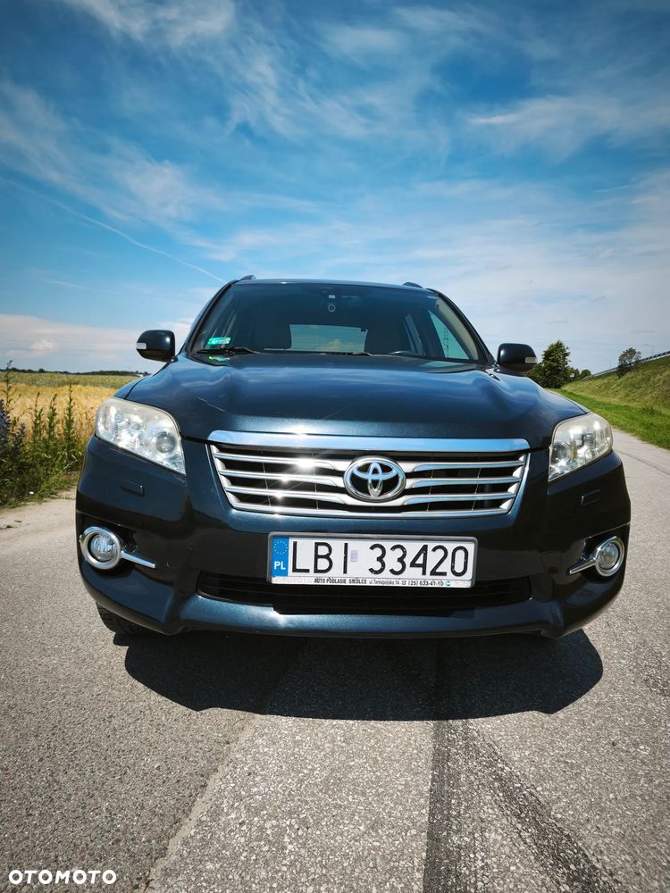 Toyota RAV4 2.2 D-4D Prestige - 9