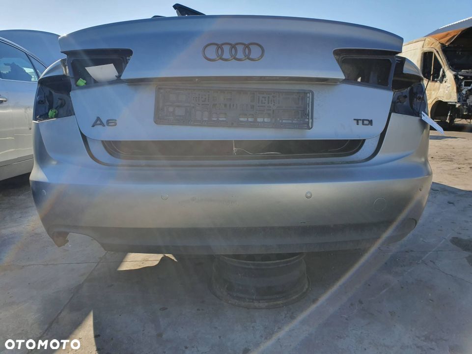ZDERZAK TYŁ AUDI A6 C7 LZ9Y - 1