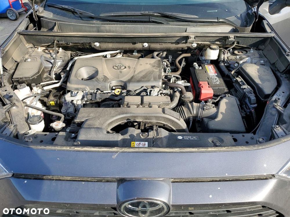 Toyota RAV4 - 13