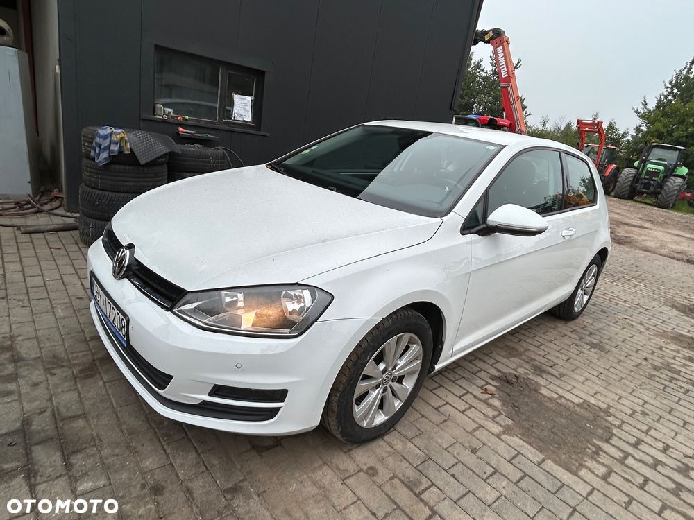 Volkswagen Golf 1.6 TDI DPF BlueMotion - 2