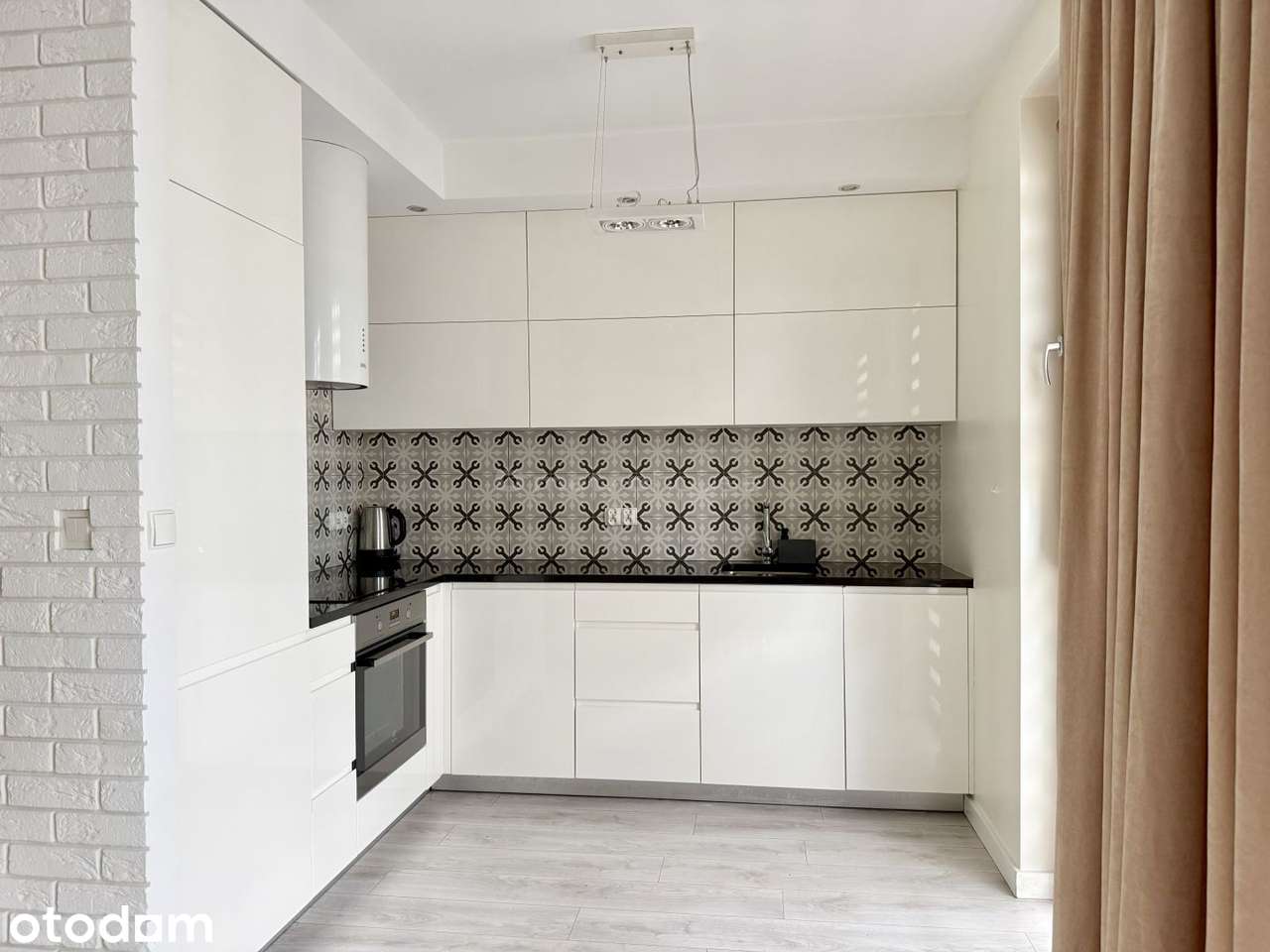 2 pokoje  46,59 m²  Wola  miejsce postojowe