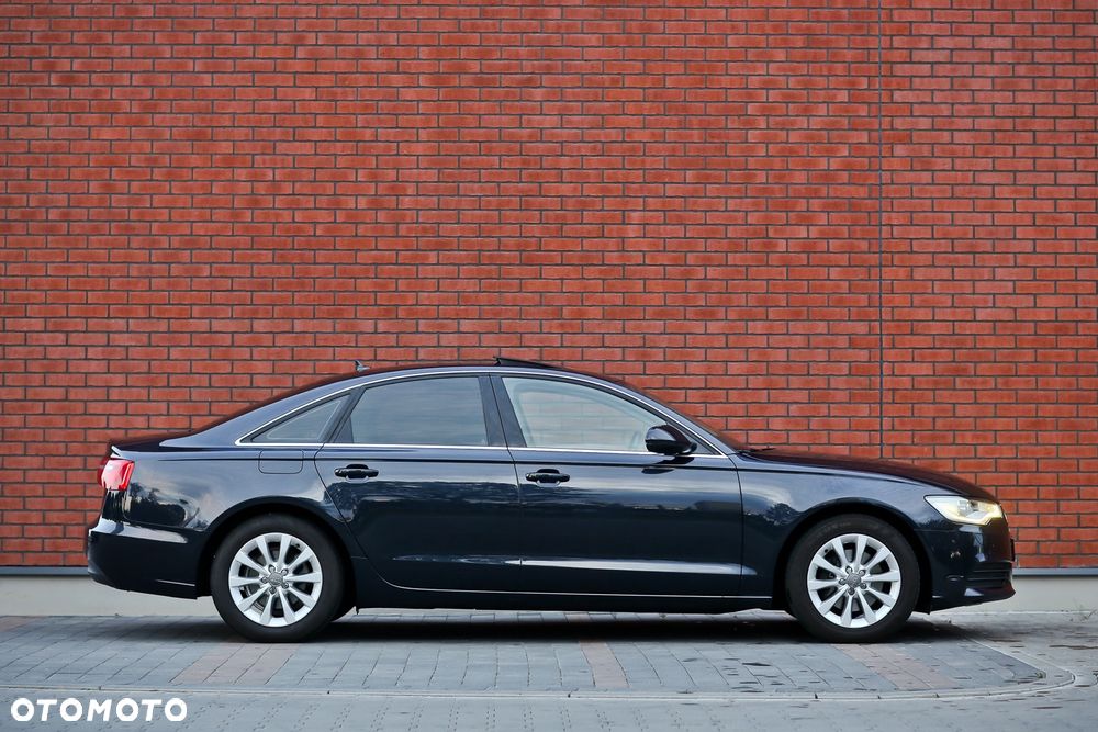 Audi A6 - 4