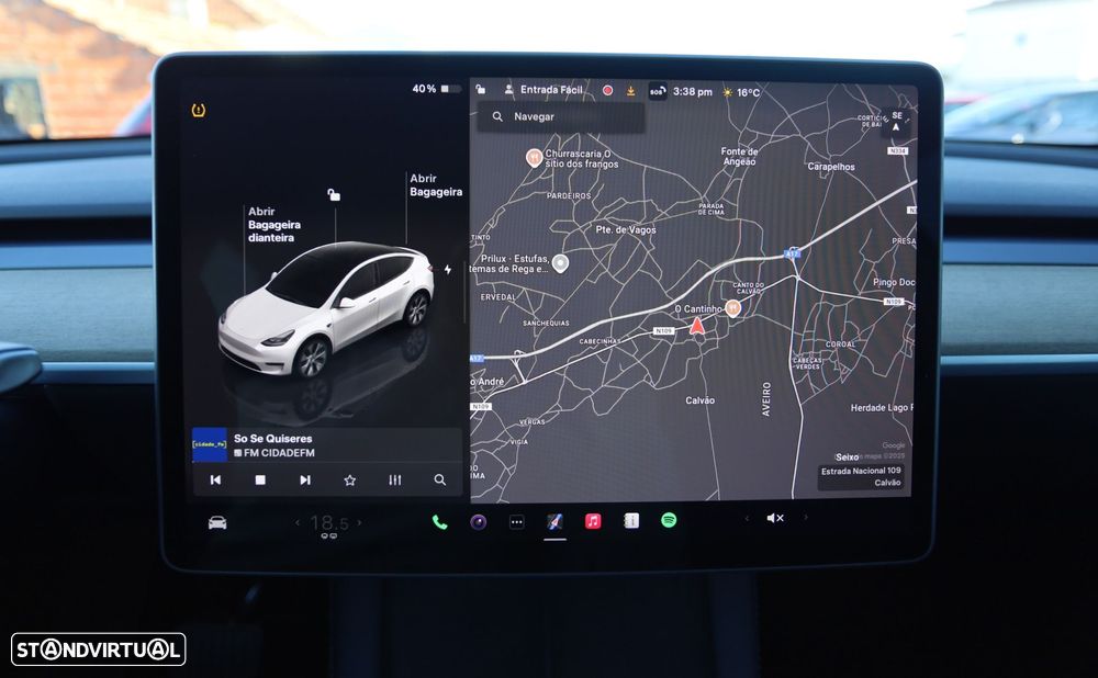 Tesla Model Y Long Range Dual Motor AWD - 11