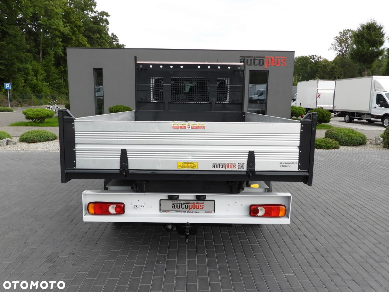 Renault MASTER WYWROTKA PODWÓJNA KABINA DOKA 7 MIEJSC  110KM - 11