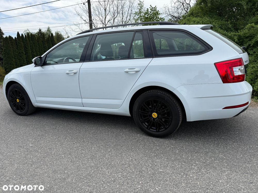 Skoda Octavia 1.6 TDI Style - 6