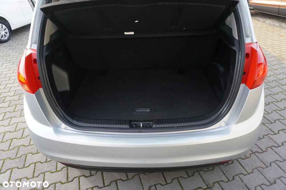 Kia Venga 1.4 Business Line - 36