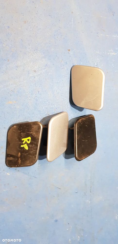 Kia Sorento I Zaślepka Spryskiwacza Lampy - 1