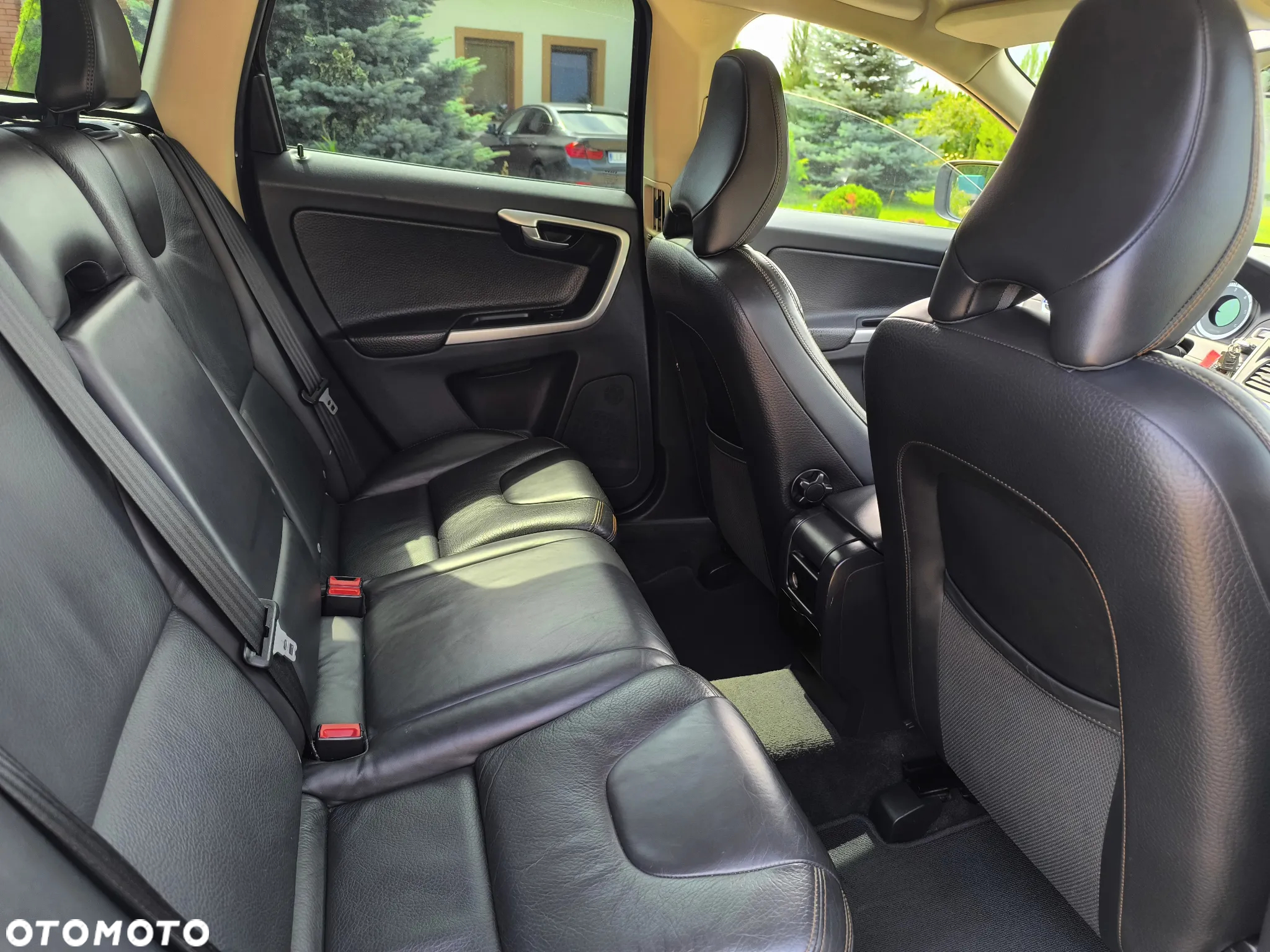 Volvo XC 60 D3 AWD Summum - 9