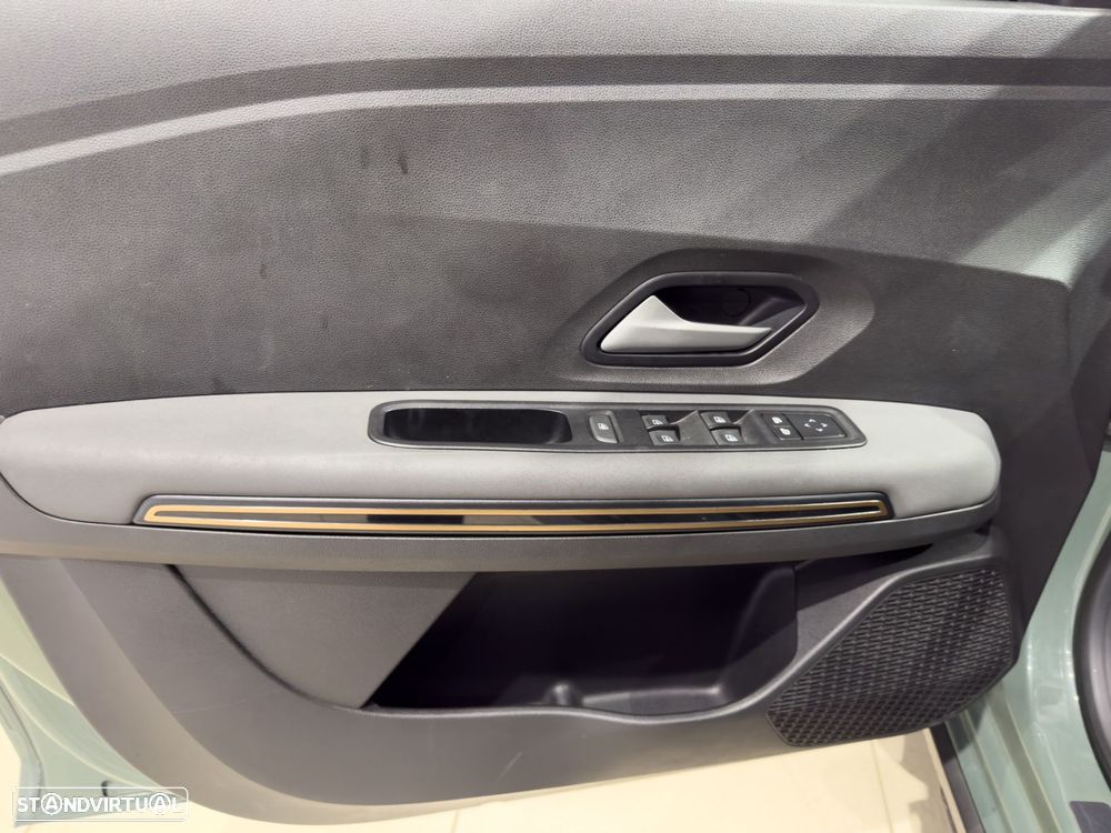 Dacia Jogger 1.0 TCe SL Extreme+ Up&Go 7L - 25